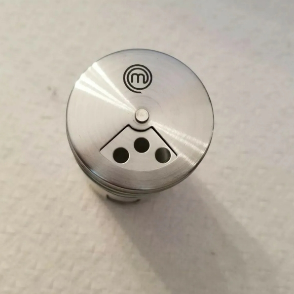 ‼️SOLD‼️ Master Chef 4-PC 3 oz Spice Jar Set With Rack Brushed Stainless Steel - Picture 9 of 9